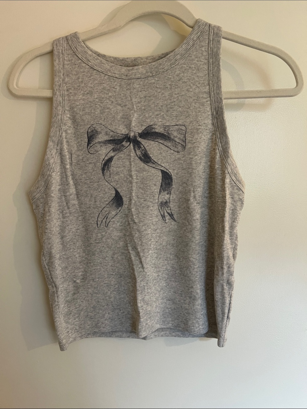 American Eagle Outfitters Gray Ribbed Tank with Navy Bow Graphic
